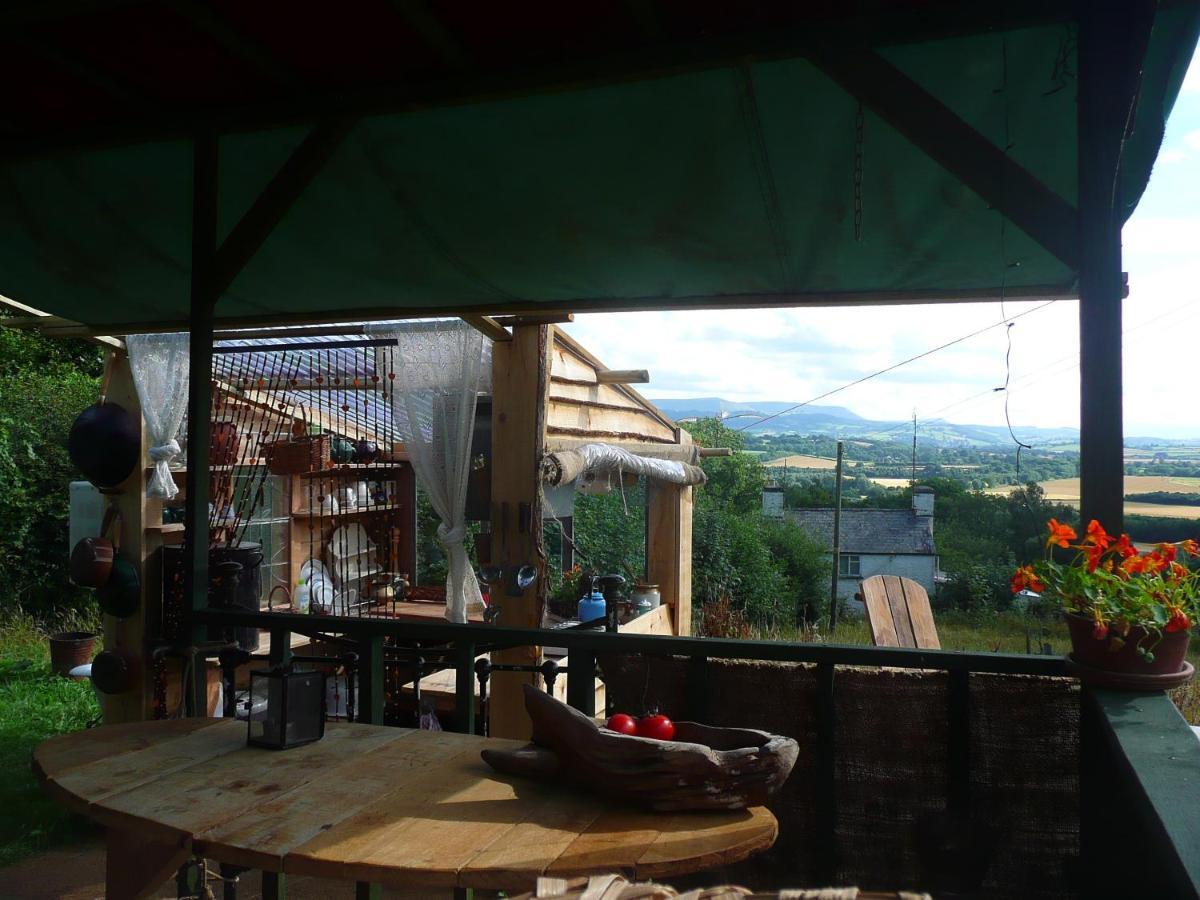 New Inn Brilley Whitney Dış mekan fotoğraf